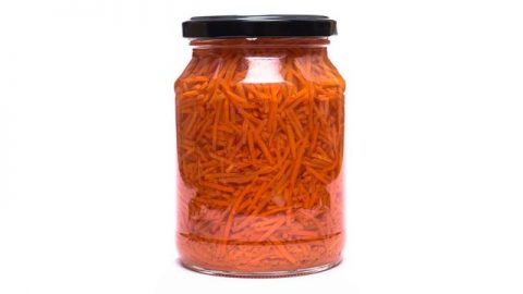 خطوات تجهيز مخلل الجزر