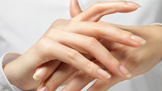 وصفة بسيطة لترطيب الجسم بعد الاستحمام