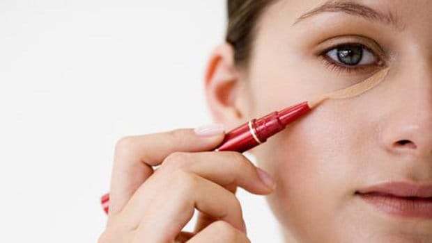 احصلي على كونسيلر ثابت بهذه النصائح