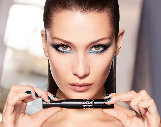عارضة الأزياء بيلا حديد الوجه الإعلامي الجديد لـ Dior Makeup