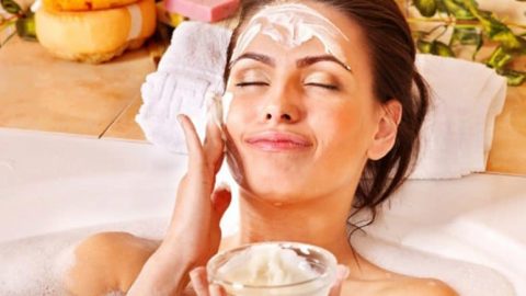 لبشرة نقية جربي قناع الحمص والحليب