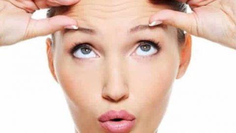 قاومي علامات الشيخوخة المبكرة باستخدام خلطة الخبيزة