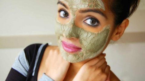 فوائد قناع الطين الهندي وطريقة استخدامه