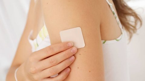 كل ما ترغبين في معرفته عن لصقات منع الحمل