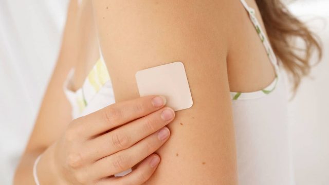 كل ما ترغبين في معرفته عن لصقات منع الحمل