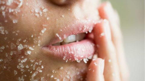 وصفة الموز والسكر لتقشير الجسم