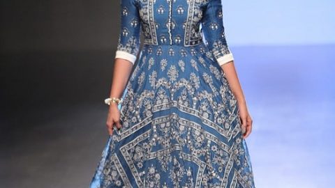 أجمل موديلات الأزياء الهندية لربيع صيف 2017