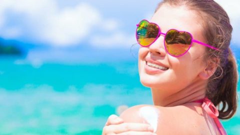 أفضل أنواع الكريمات الواقية من الشمس بمكونات طبيعية
