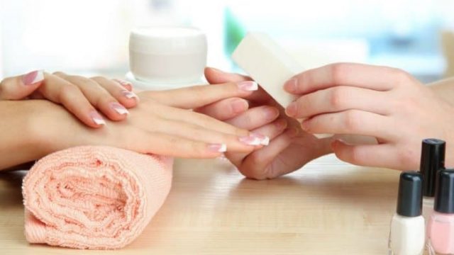 أدوات ضرورية لتجميل الأظافر.. تعرفي إليها