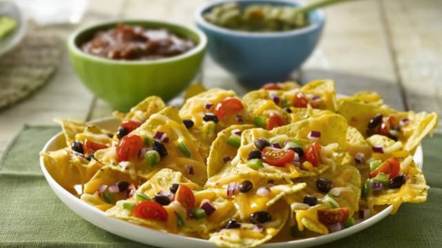 أطعمة تؤثر على الجسم وتعزز الشعور بالتعب