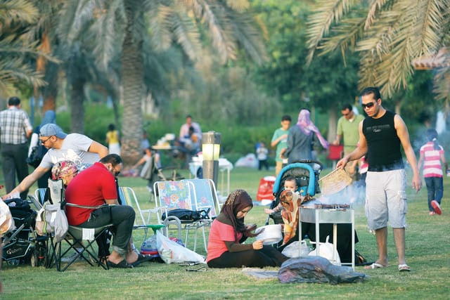 Eid al-Adha, families Parks at Cornish Abu Dhabi, October 26 2012. Photo by Magdy Iskander