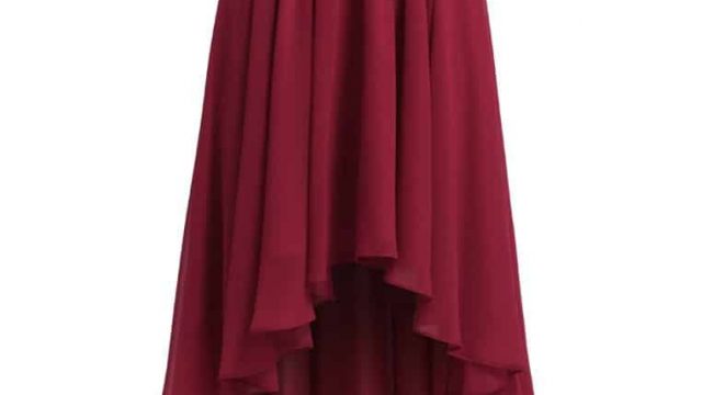 فساتين سهرات باللون الأحمر