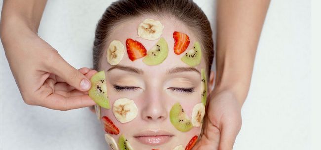 8-most-popular-homemade-fruit-face-packs-for_1
