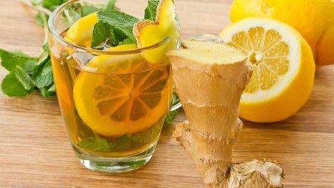 حافظي على صحة عائلتك وجهزي لهم مشروب الزنجبيل والليمون