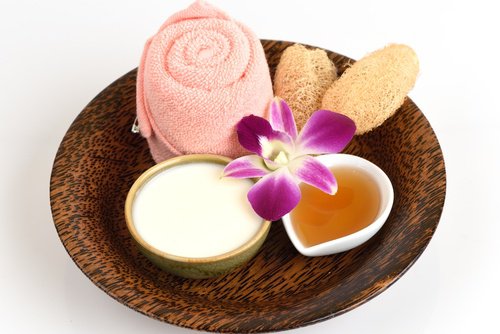 Creme-naturelle-blanchir-la-peau-500x334