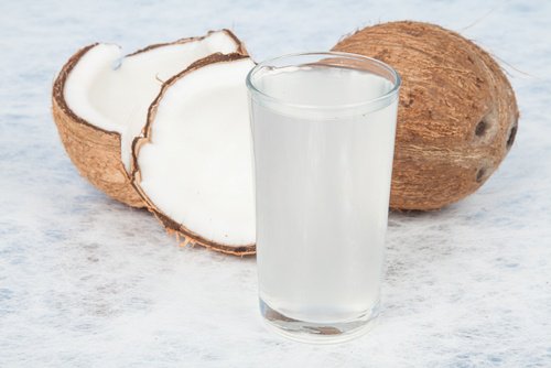 Eau-coco-500x334