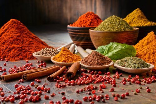 Epices-et-plantes-aromatiques-2-500x334