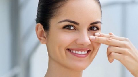 حضري بنفسك هذا الكريم الطبيعي لعلاج الهالات السوداء خلال أسبوعين فقط