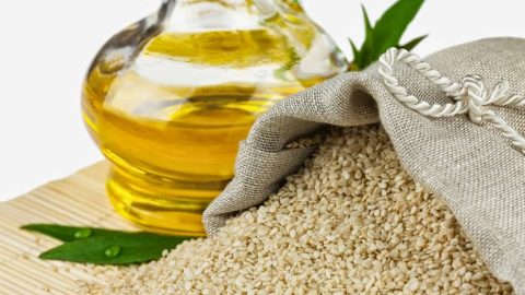 استخدمي خلطة زيت جنين القمح للحصول على بشرة نضرة