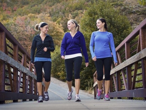 هل من المفيد ممارسة المشي بعد تناول الطعام؟