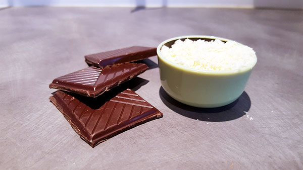 مقشر مكافح للشيخوخة