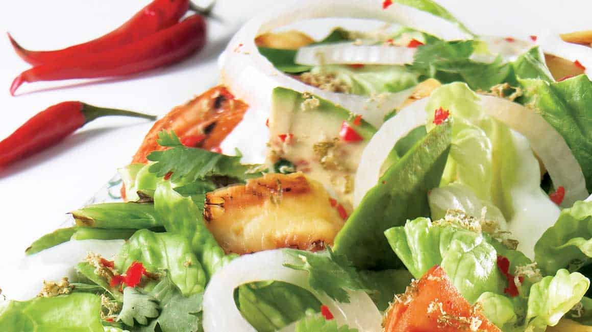 salade-romaine-gril-poulet-piquant-1160x650-BS51807-pub-67290-01