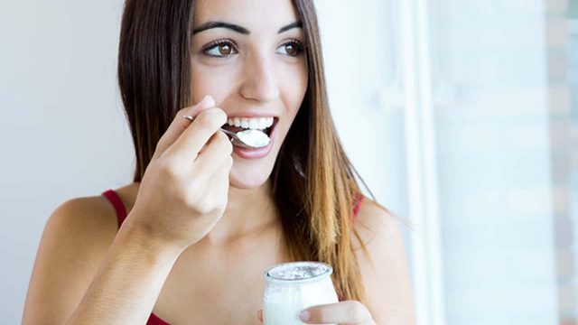 ما هي أفضل الأغذية التي يمكن تناولها قبل النوم؟