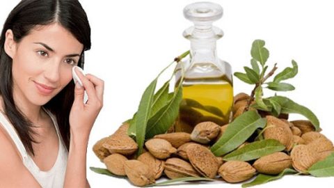 زيت اللوز لتنظيف البشرة وإزالة الماكياج