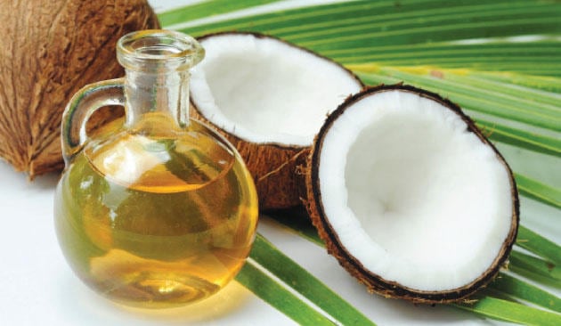 إليك طريقة منزلية بسيطة لتحضير زيت جوز الهند