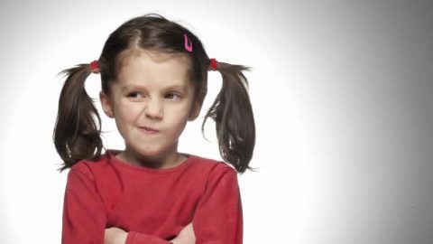 لا تُعاقبي طفلك بهذه الطرق