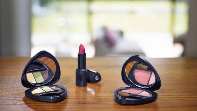 “DR HAUSCHKA” تزيل الستار عن تشكيلتها الجديدة من المكياج