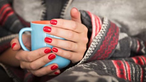 3 خطوات عليك القيام بها فور الإصابة بنزلة معوية