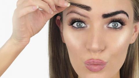 باروكة الحواجب…آخر صيحات التجميل