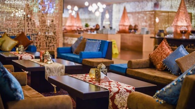 خيمة تاون سكوير في بوليفارد محمد بن راشد تستقبل الزائرين