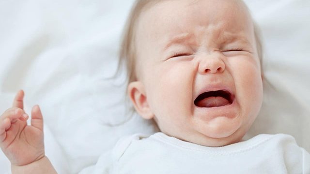 المغص هو سبب رئيسي لبكاء الطفل وهكذا تتخلصين منه