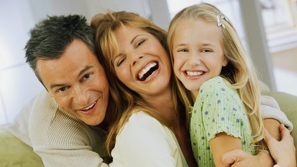 دراسة :  العائلة المترابطة تقي الأطفال من خطر السمنة