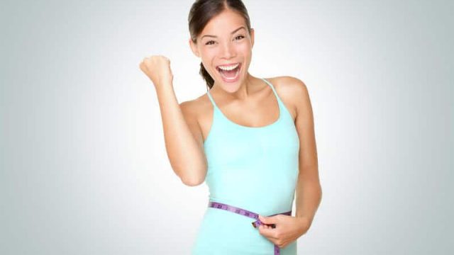 4 أسباب لا تعرفينها لبروز الكرش