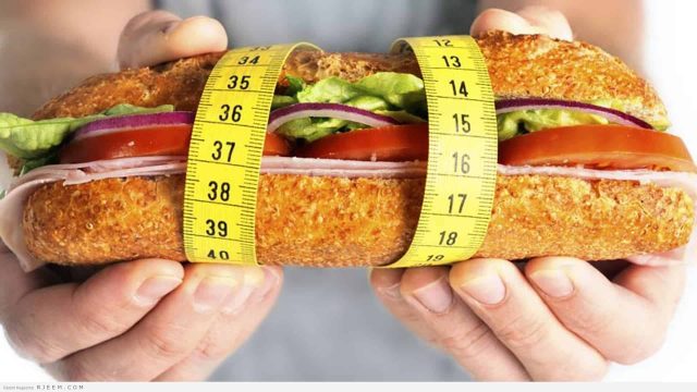 طريقة علمية لتحديد قمية الدهون في الوجبات السريعة