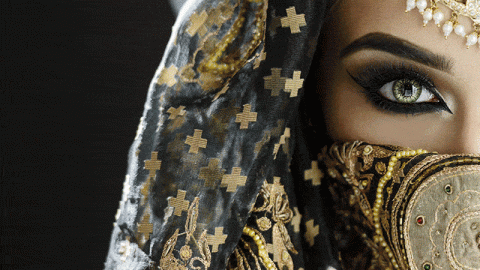 تزيني بالحكل العربي لإطلالة شرقية في شهر رمضان