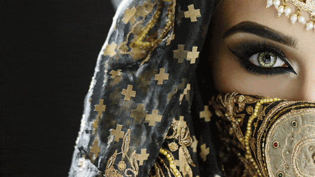 تزيني بالحكل العربي لإطلالة شرقية في شهر رمضان