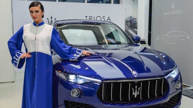 بالصور: مجموعة عبايات ترامونتانا للمصممة رانيا درويش