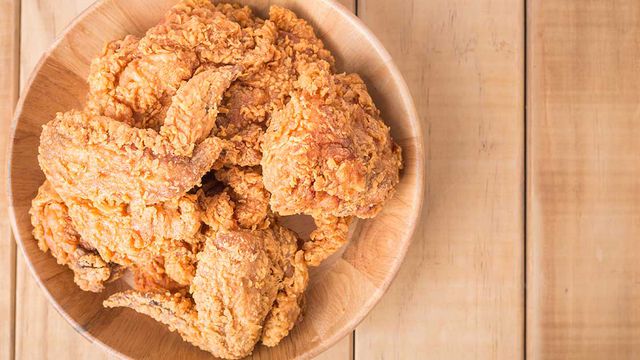 إليك طريقة تجهيز الفراخ المقرمشة