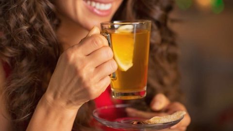 وصفة صباحية فعالة لحرق الدهون والحصول على جسم رشيق