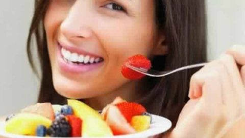 أخطاء شائعة تضر بنظامك الغذائي