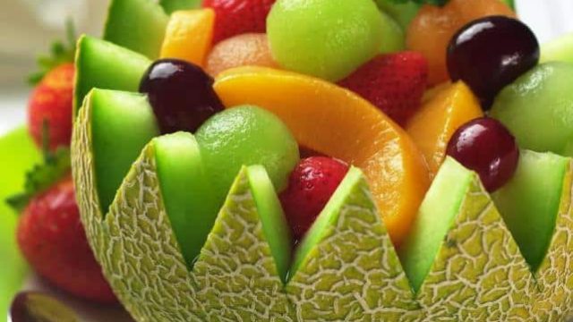 4 فواكه تخلصك من الوزن الزائد.. تعرفي عليها