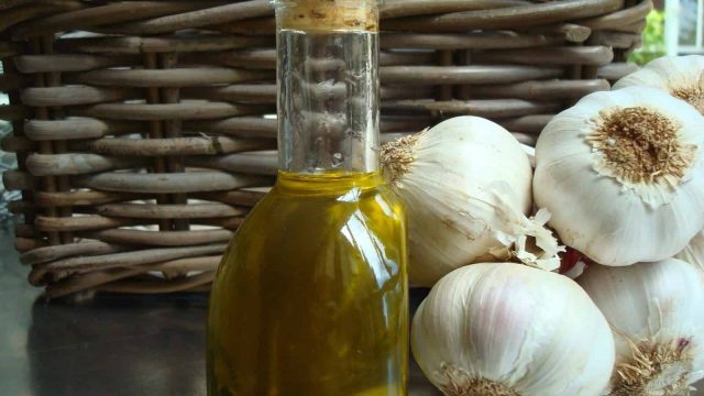 خلطة الثوم لتطويل الشعر