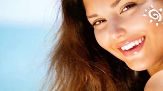 كيف تواجهين حروق الشمس صيفا؟