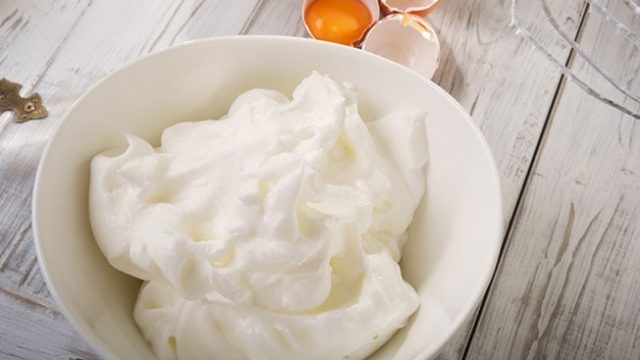 كريم منزلي لمكافحة الشيخوخة