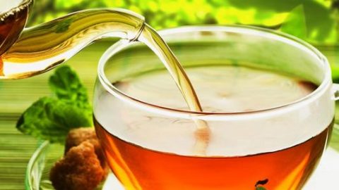 تناولي الشاي الأخضر في هذه الأوقات لتقليل الوزن