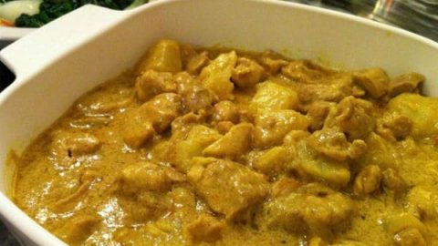 ألذ طريقة لإعداد الدجاج الكاري بالكريمة